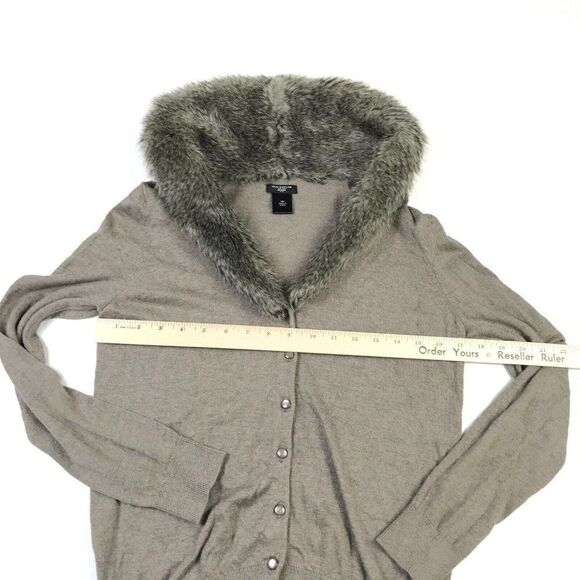 Ann Taylor Faux Fur Trim Cardigan Gray Button Sweater Long Sleeve PM Petites - Picture 7 of 11